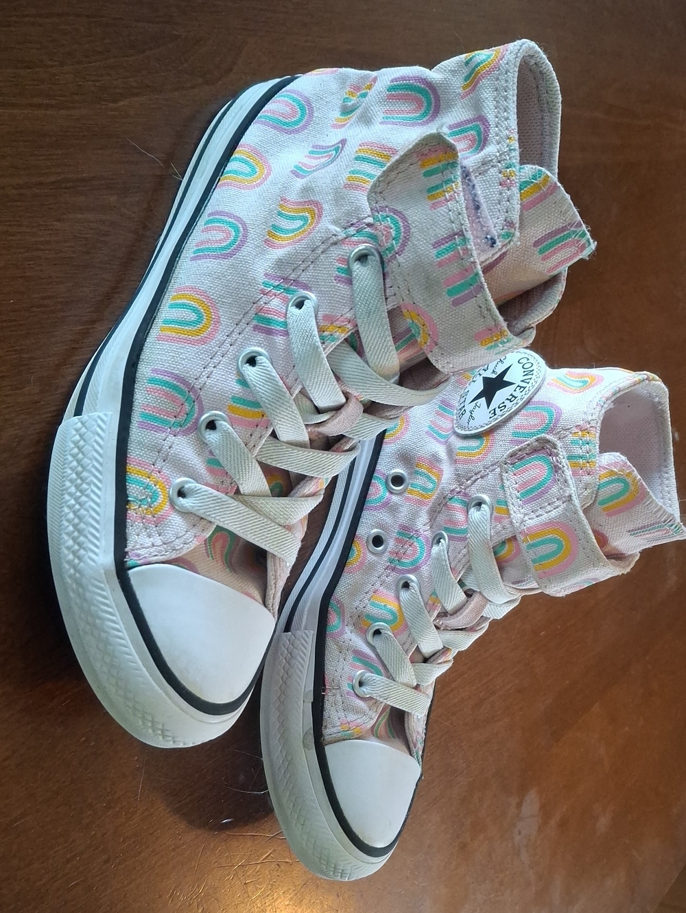 Converse Kids Pink High-Top Sneakers with Pastel Rainbow Print